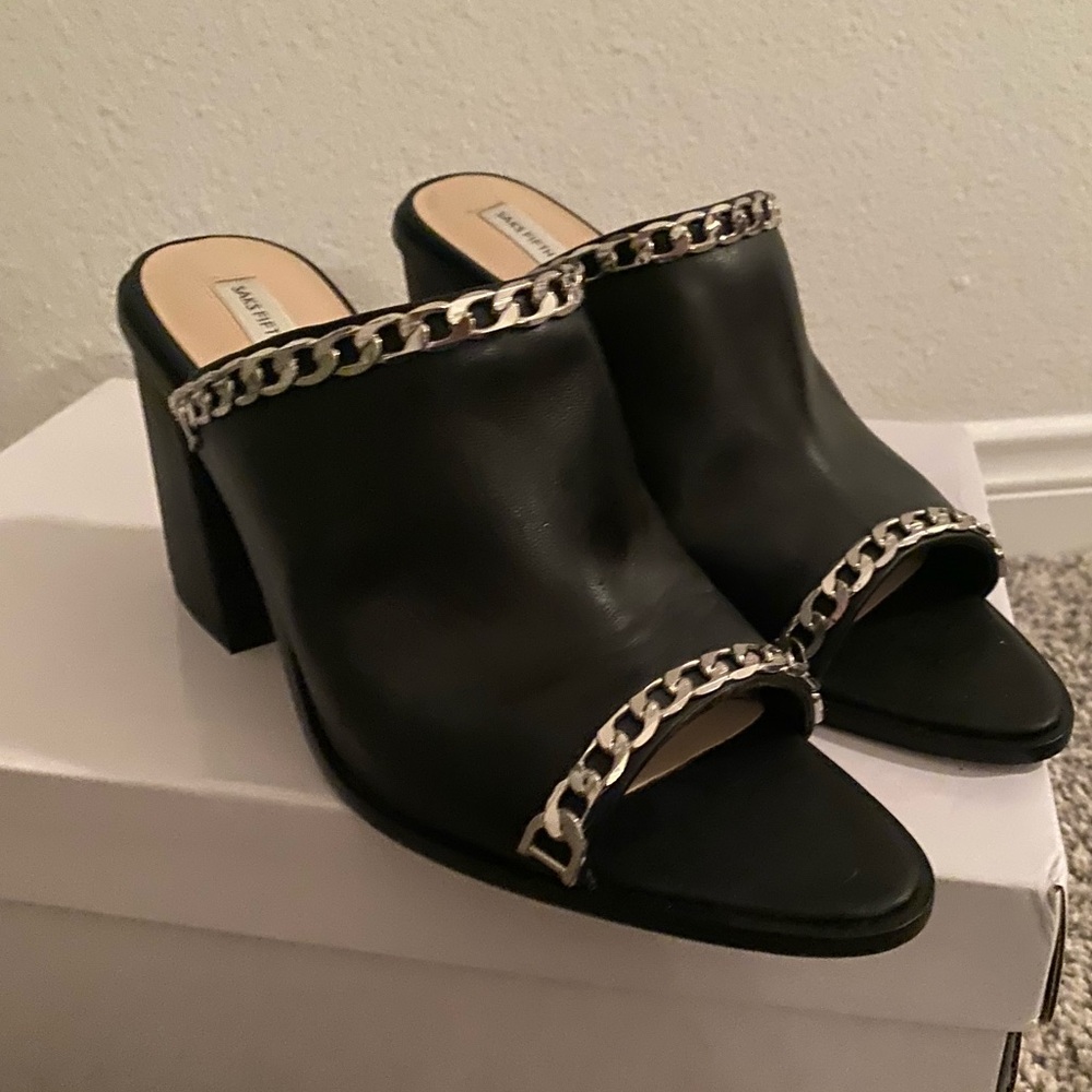 Saks Fifth Avenue Black and Metal Chain Mules size 9